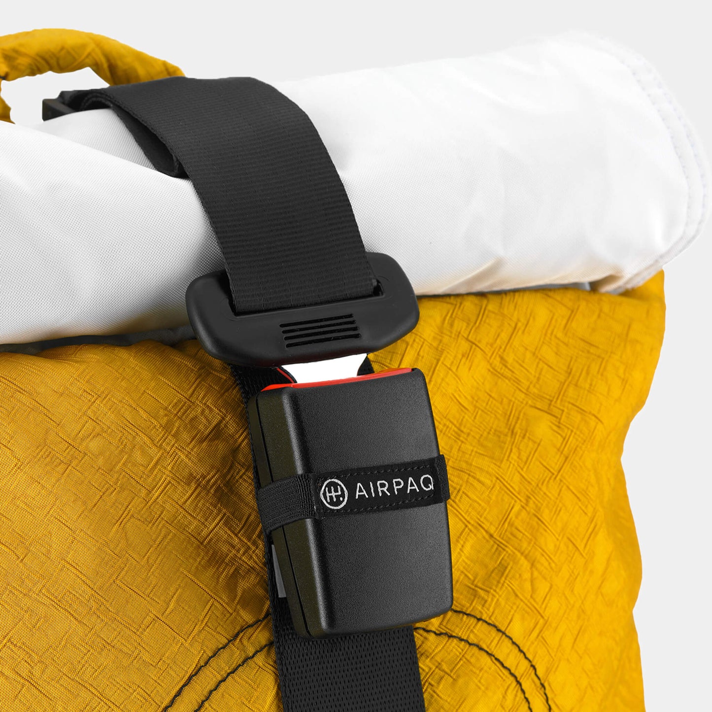 Rucksack Rolltop – Weiße Rolle - Airpaq GmbH