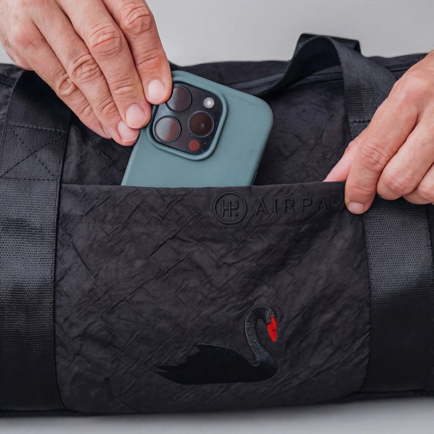 Weekender Black Swan